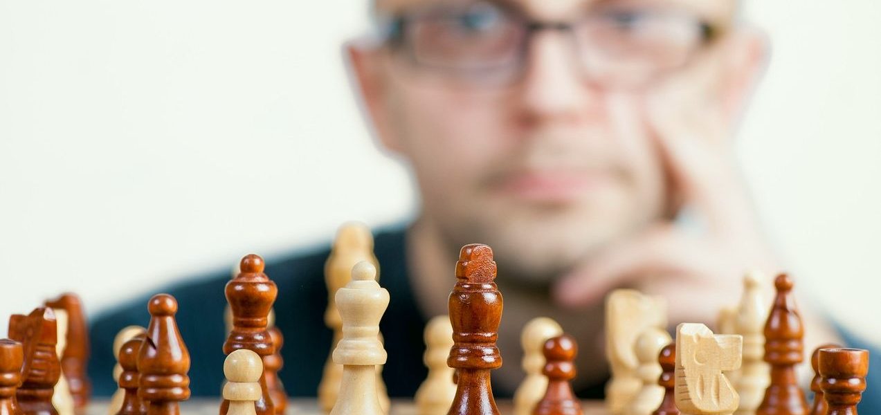 万博体育独家解析:围棋布局与棋牌策略的博弈智慧