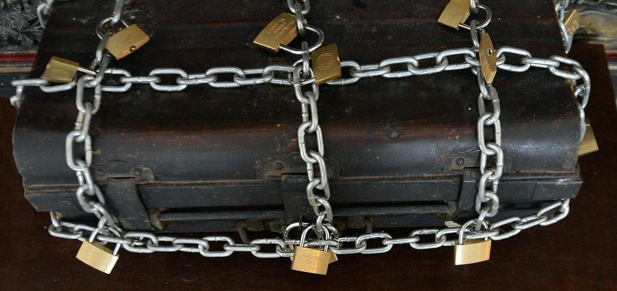 万博体育深度解析:提现受阻的根源与高效避险策略